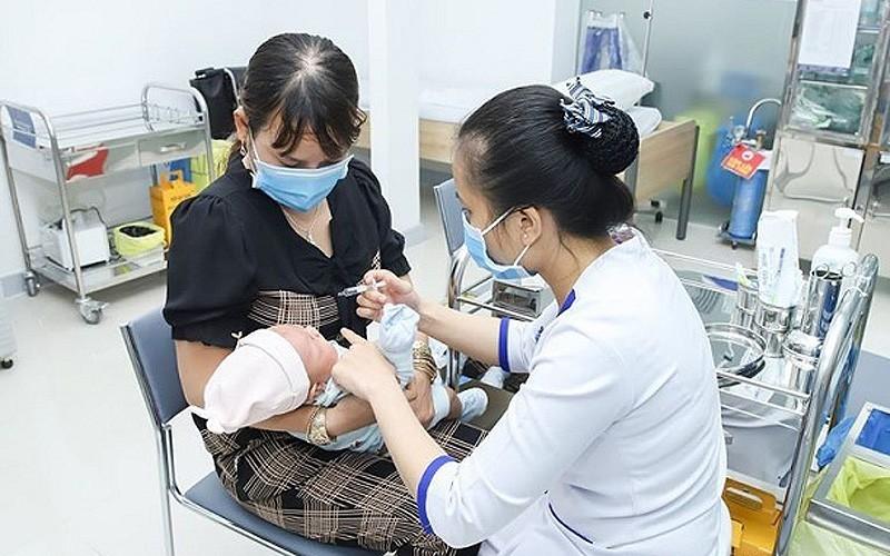 Tiếp tục bố trí ngân sách mua vaccine cho Chương trình tiêm chủng mở rộng